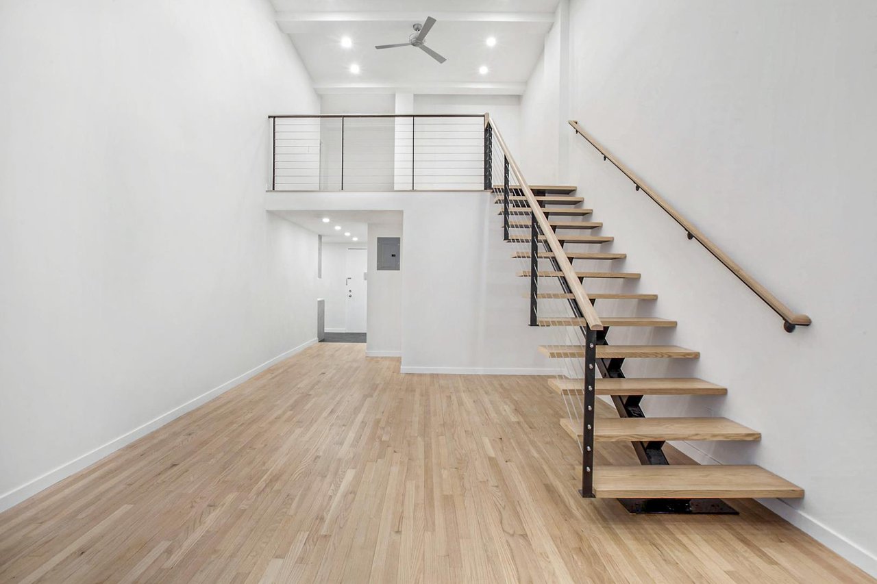 3 Hanover Square, Apt 2B