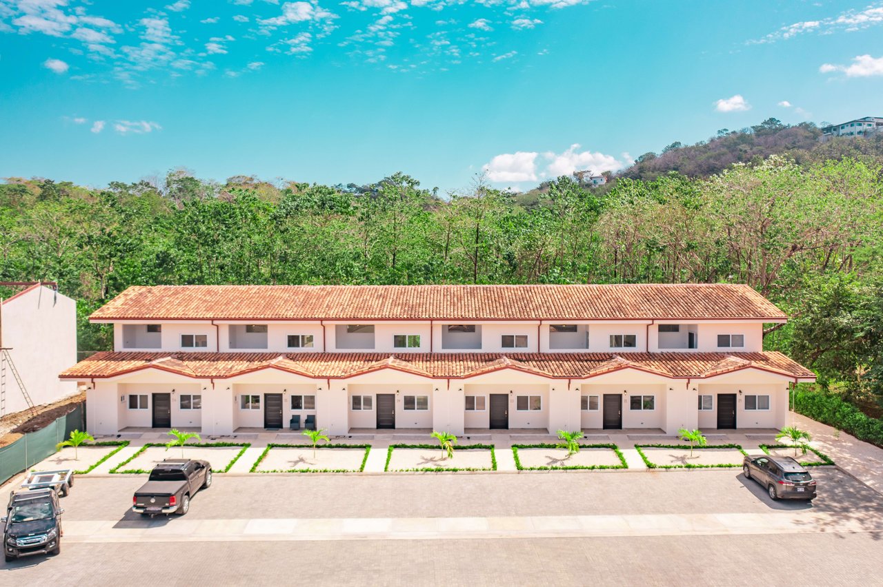 Jacarandas #24 | Luxurious New Townhome in Serene Setting Near Tamarindo