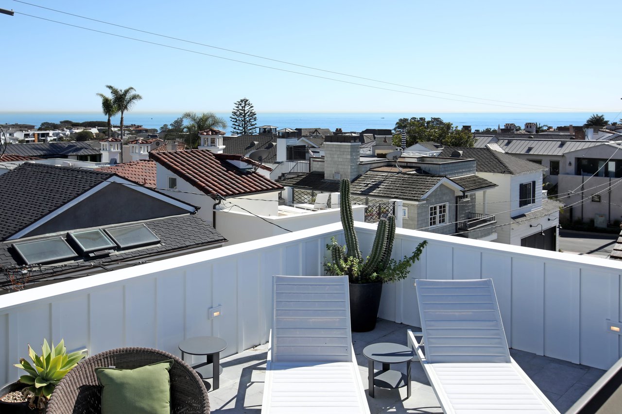 308 Poinsettia Avenue