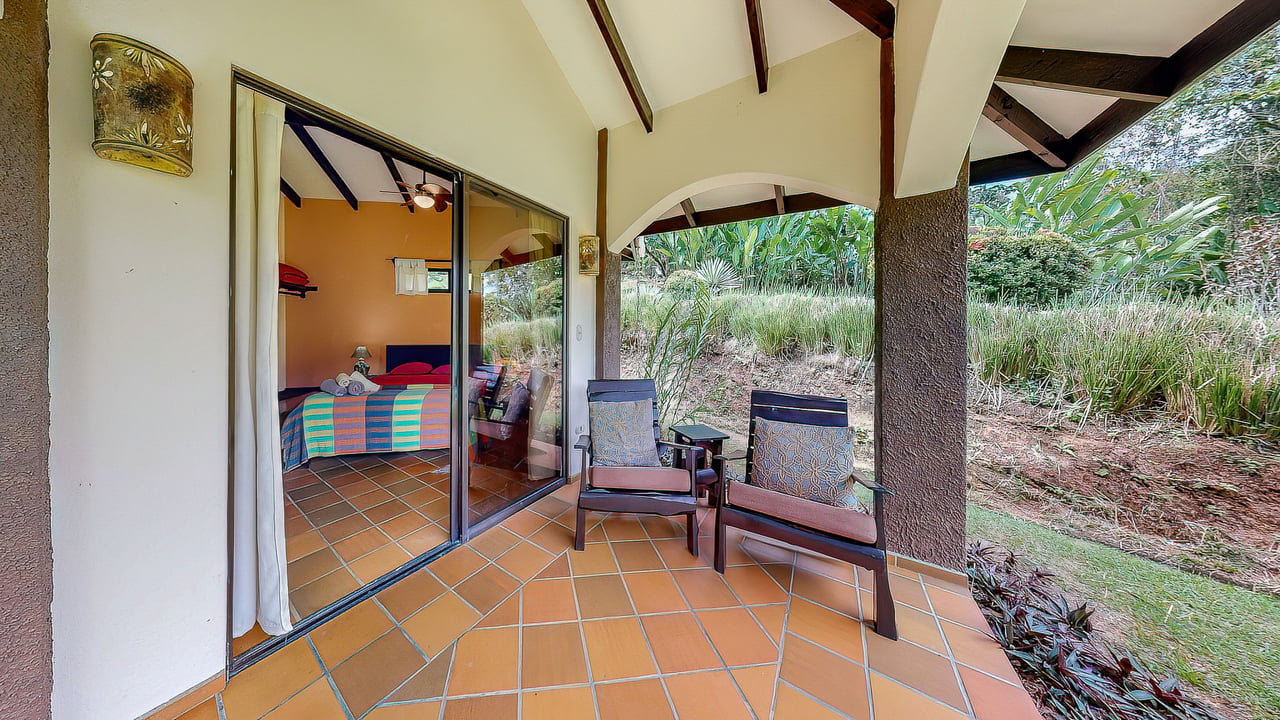 A Tranquil Haven: Prime Investment Opportunity in Uvita's Lush River Enclave