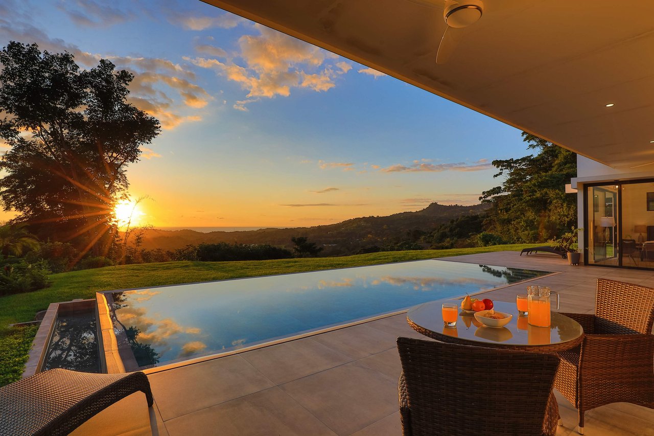 Elegant Estate with Pacific & Jungle Views in Ojochal