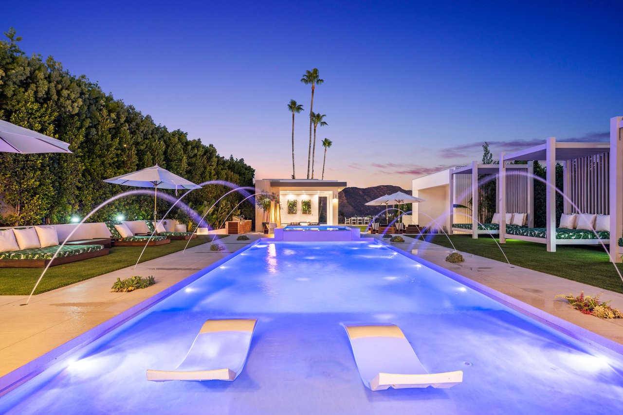 The Apex HH | 7115 Macapa Drive
