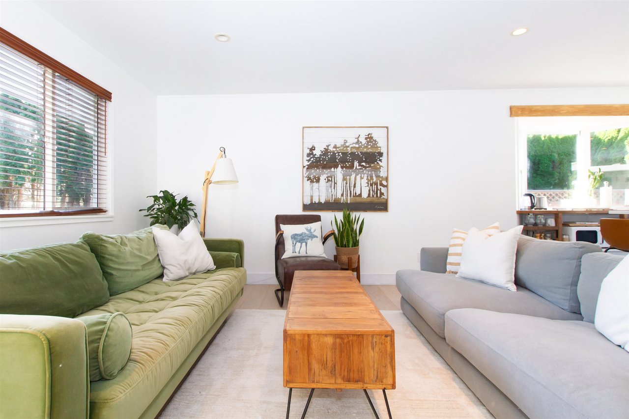 41551 Brennan Road, Squamish
