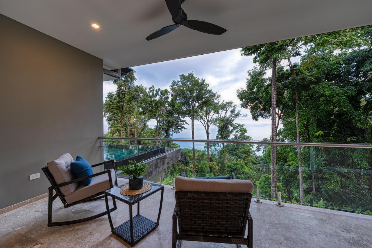 Modern Tropical 4 Bedroom Ocean View in Gated Community