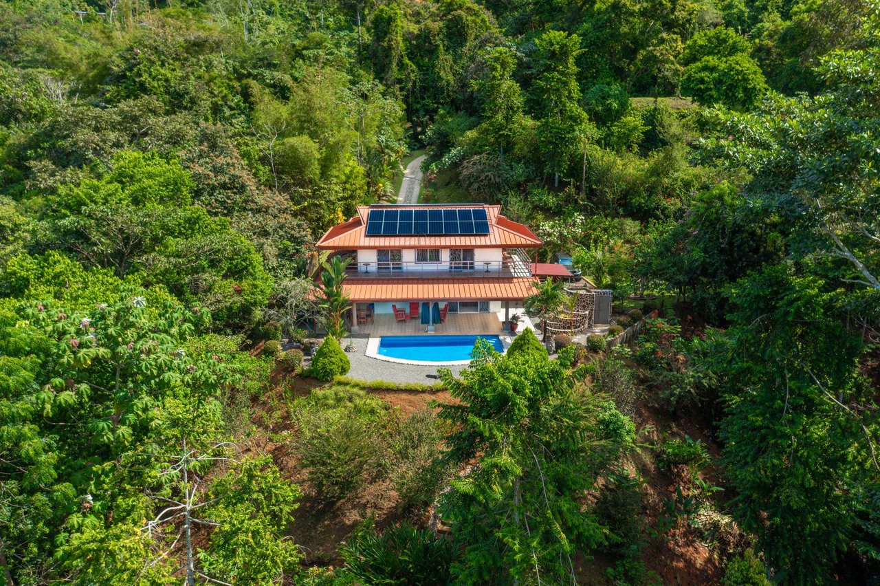 Secluded Dream Home in Costa Rica – Mountain Views, Pool & Sustainable Living