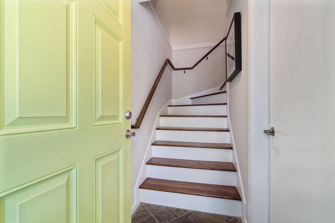 35 Coventry Ct