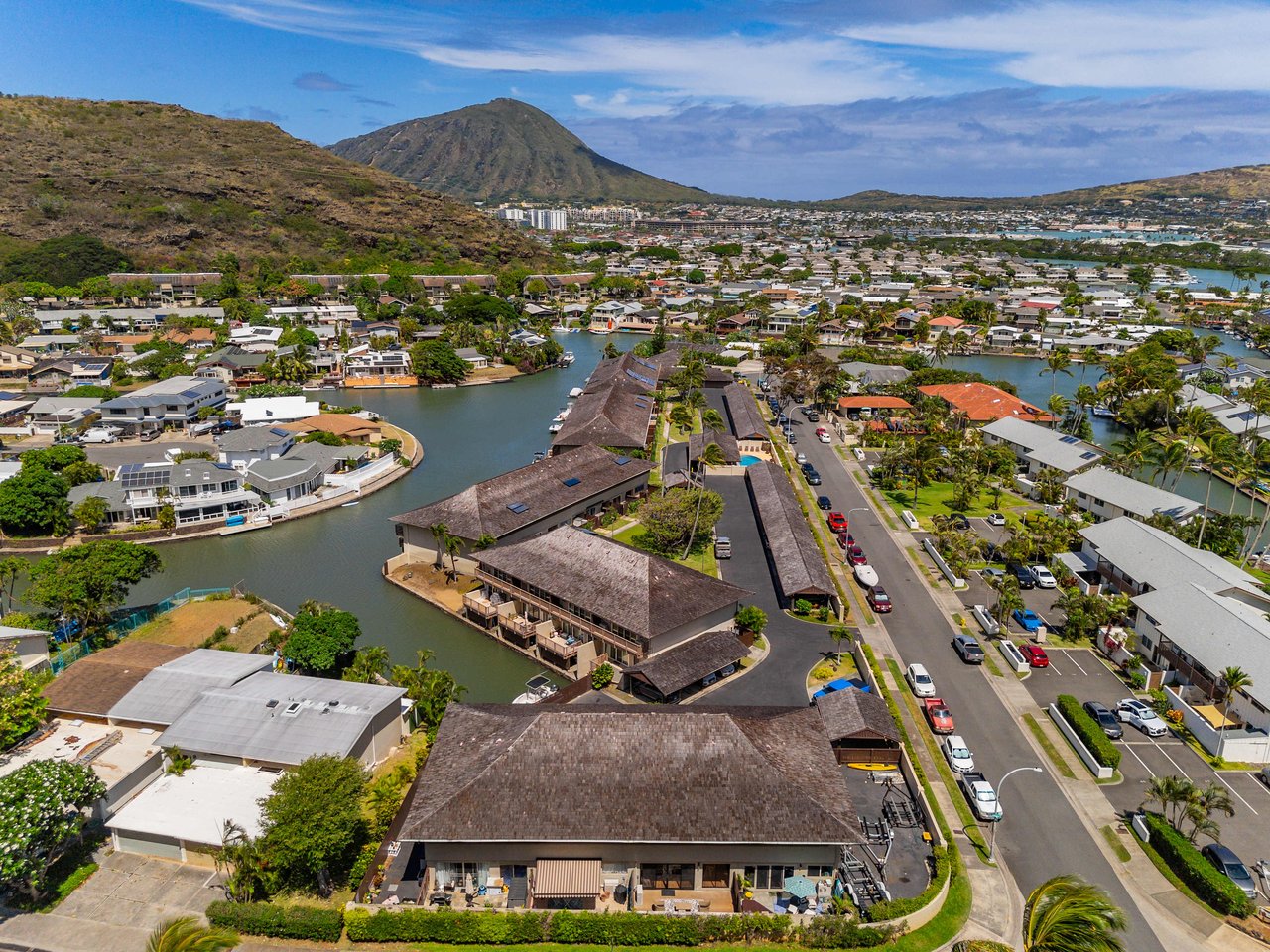 6204 Keokea Pl