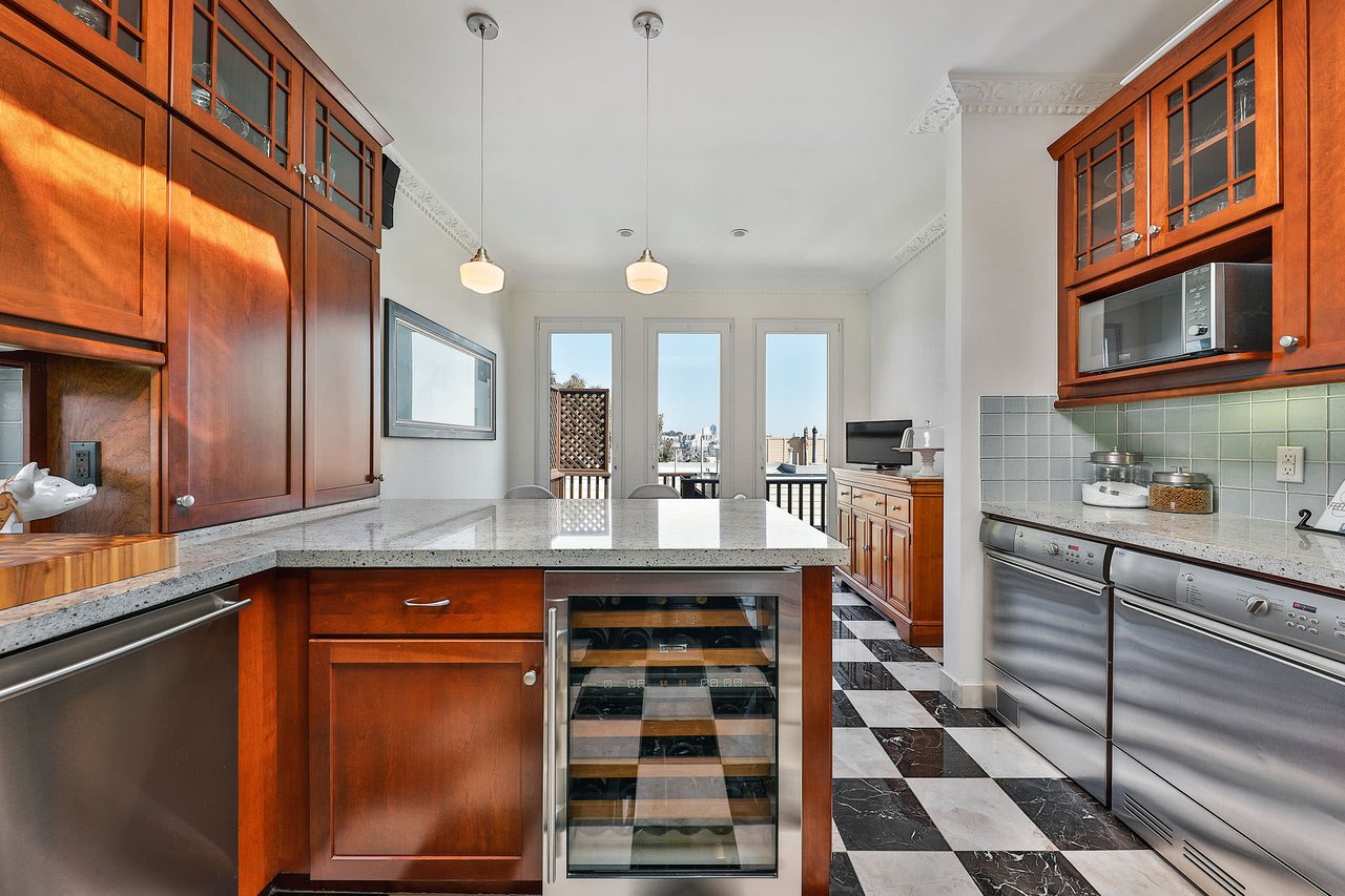 256 Presidio Avenue