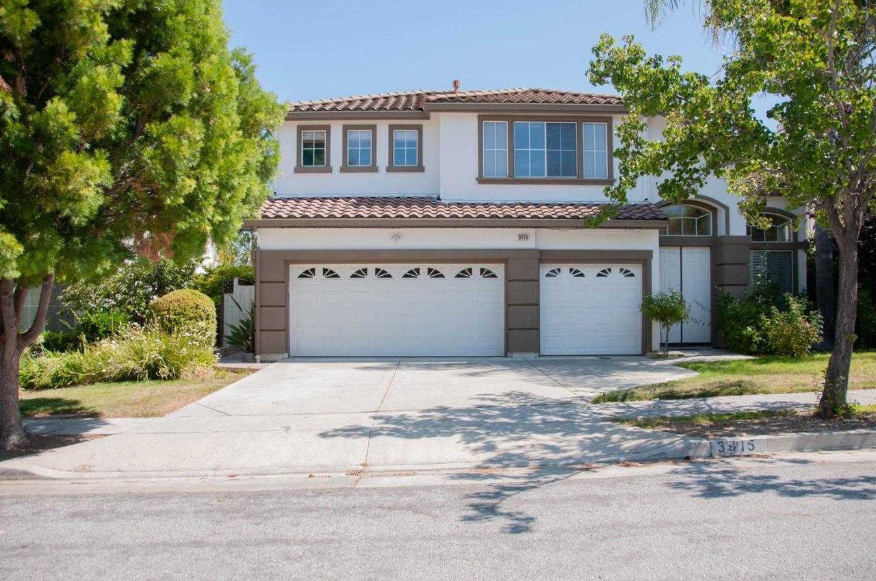 3915 Mars CT