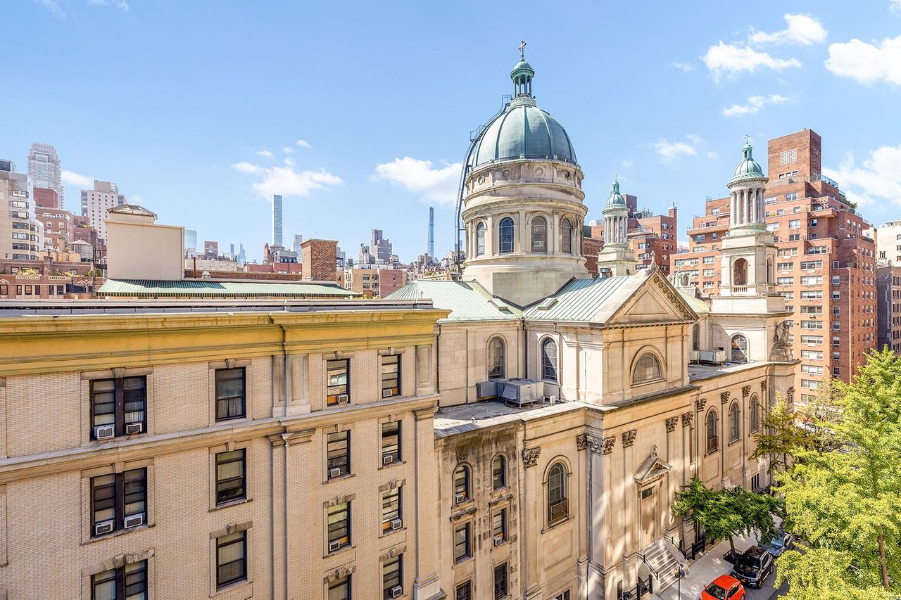155 East 76th Street Unit 9D
