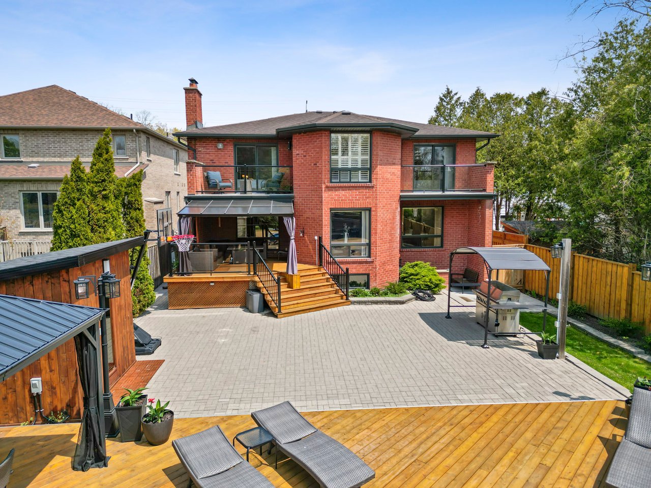 1414 Cawthra Rd