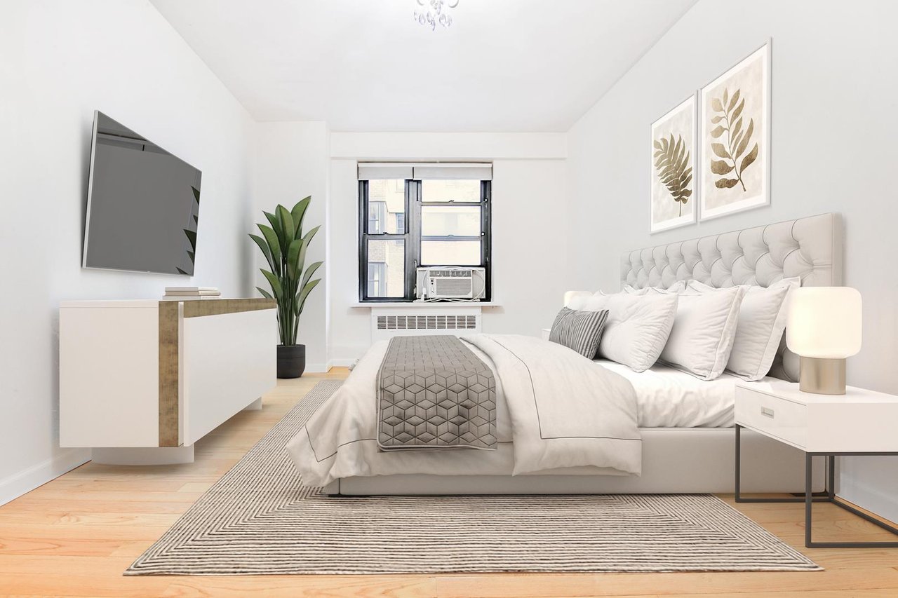 208 East Broadway, Apt J-106
