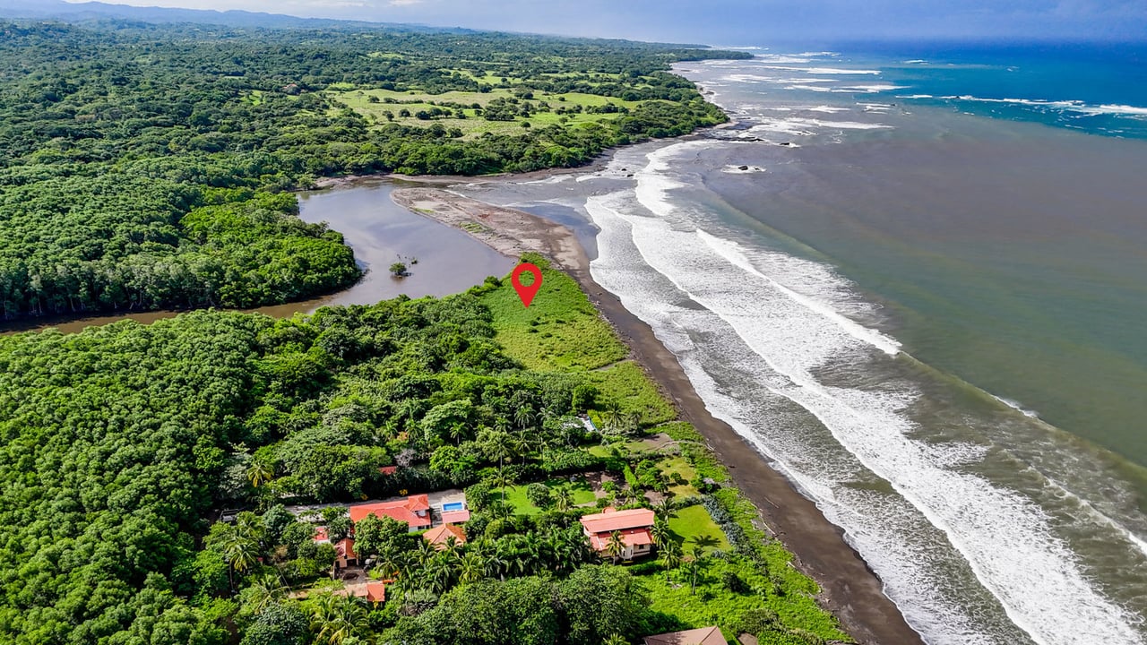 Titled Beachfront Development Lot, Tamarindo, Guanacaste