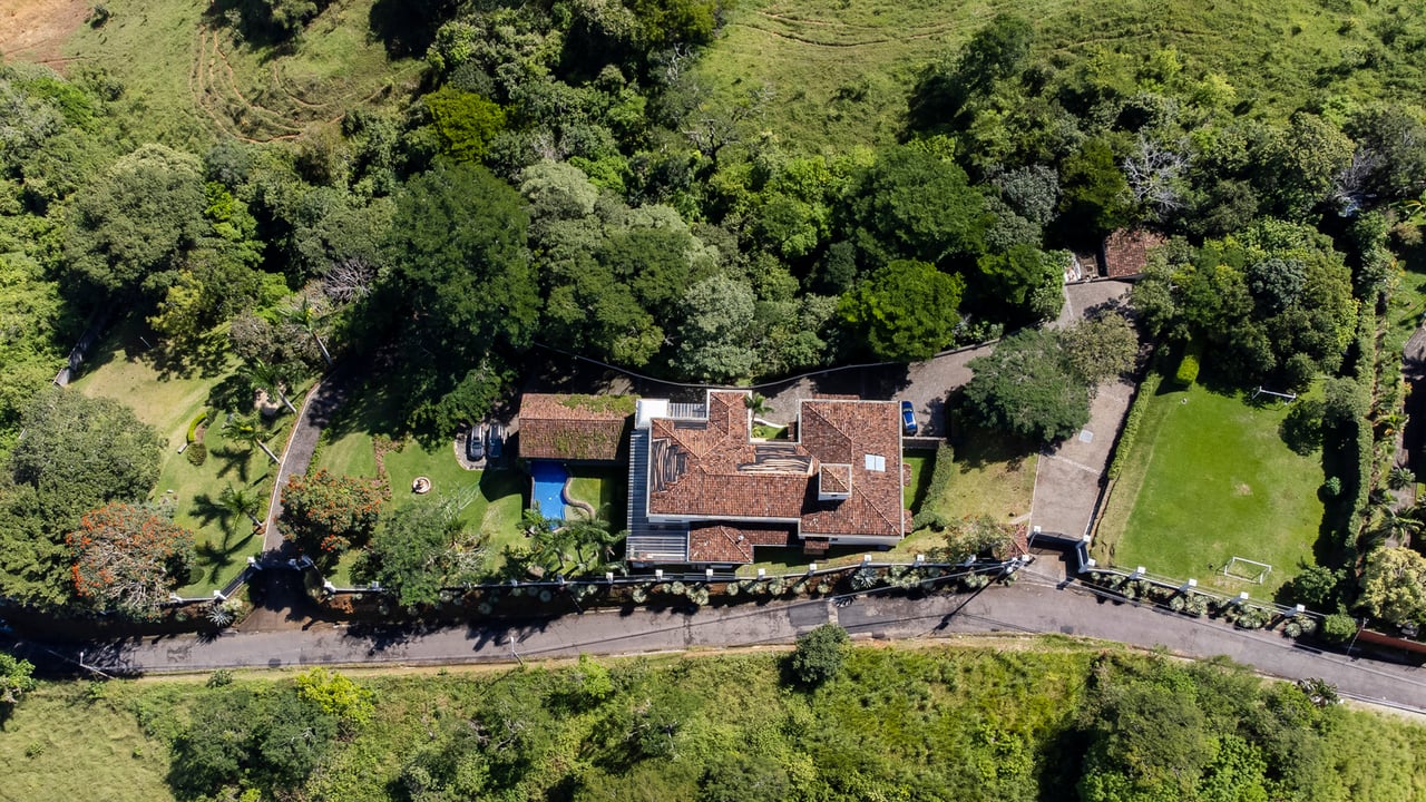 Panoramic View Mountain Estate, Ciudad Colon, San Jose