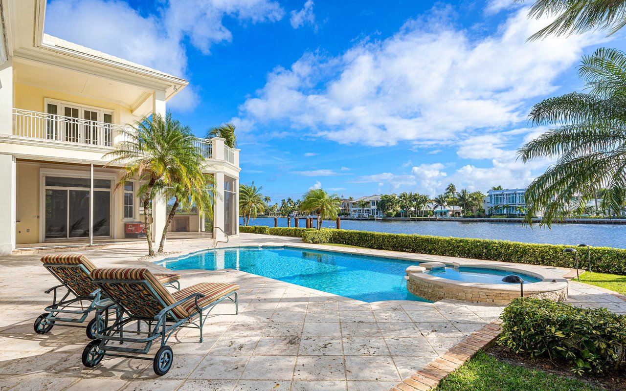 219 Palm Trl