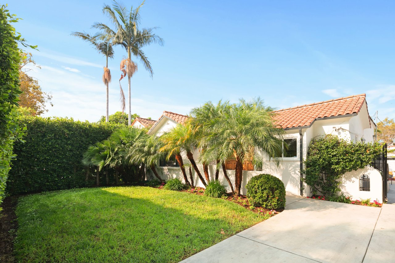 133 N Crescent Heights Blvd