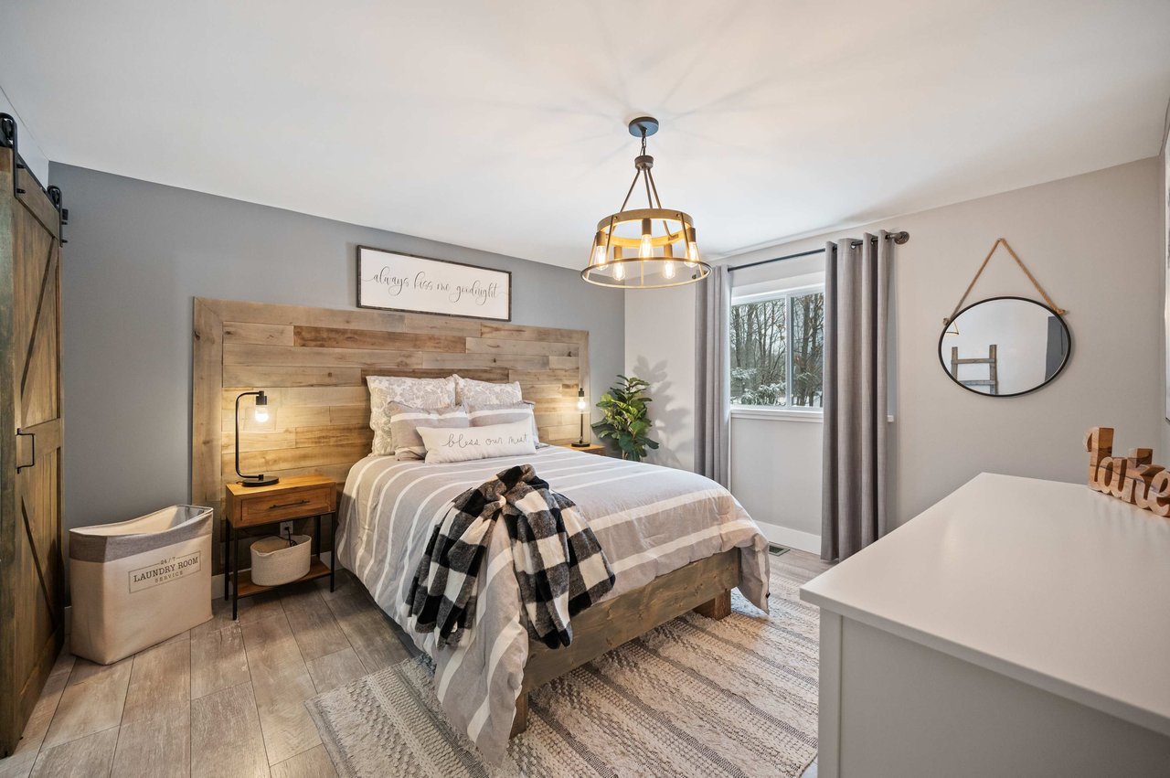 Cash Flow Lakeside Cottage