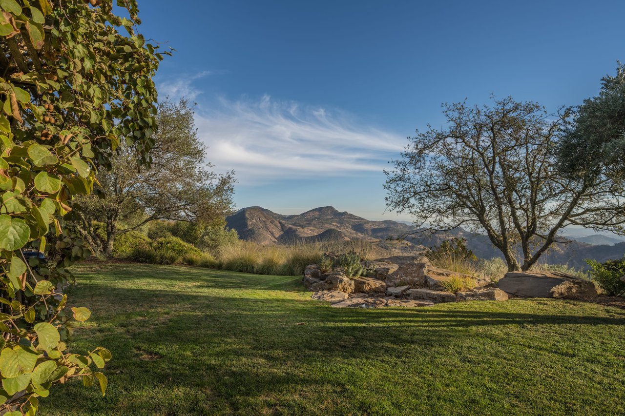 Long Ranch Road, St. Helena