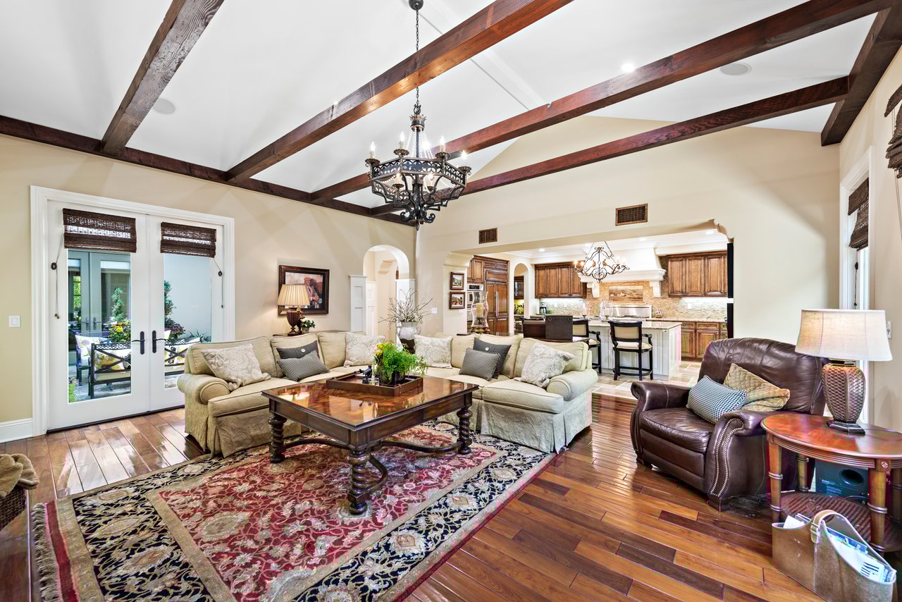 Covenant Hills Estate 