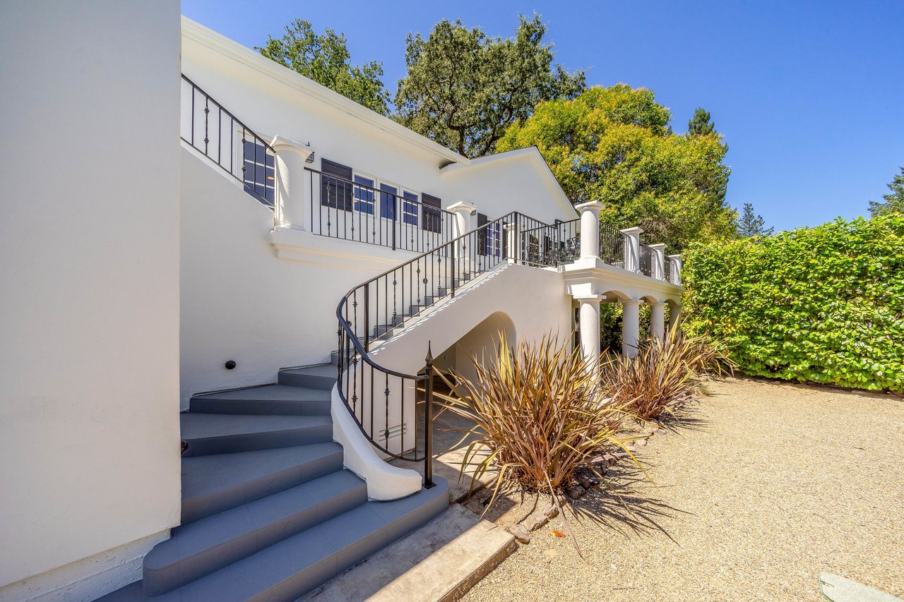 Tuscan Country Estate - SOLD