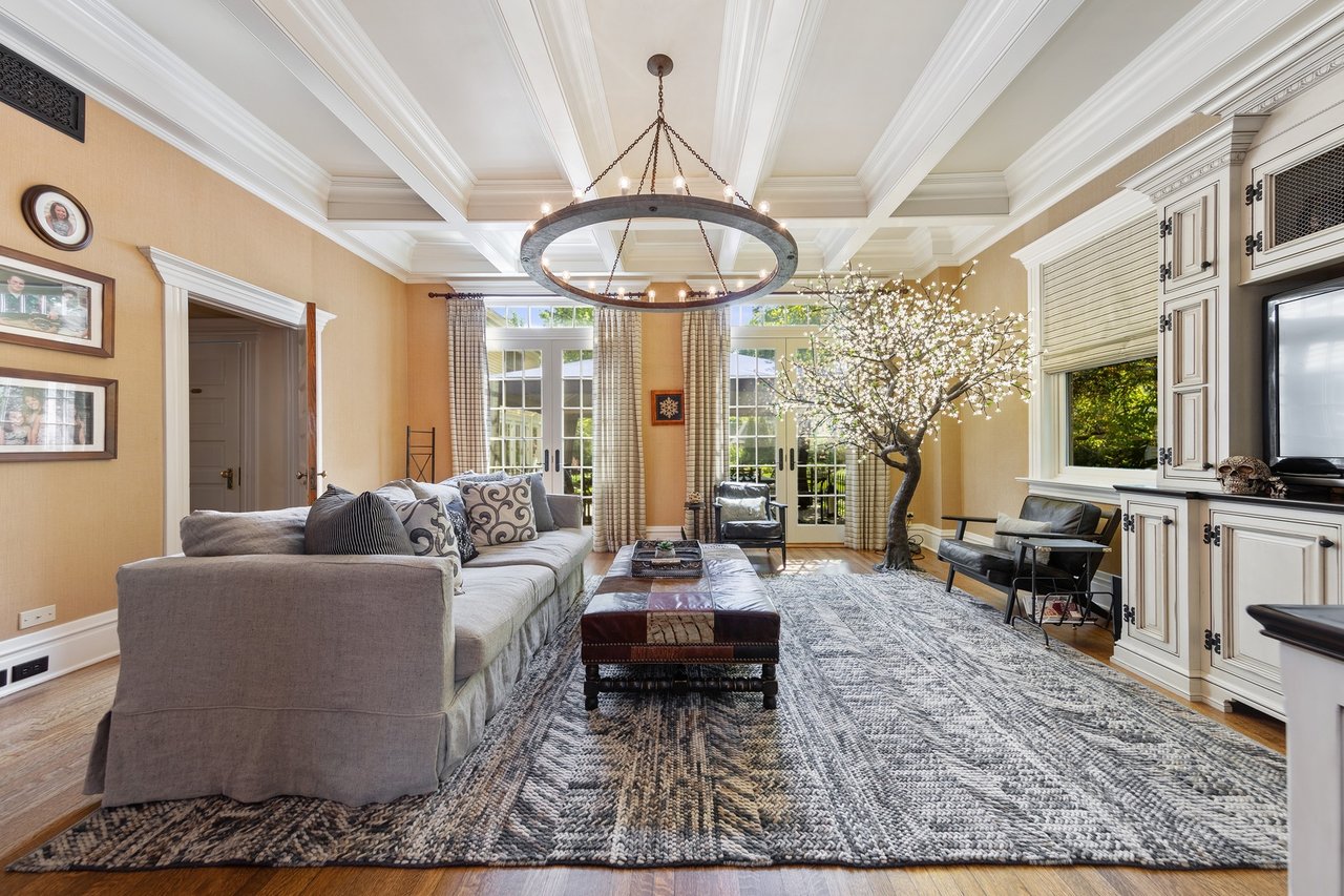 Experience Luxury Living Like Never Before