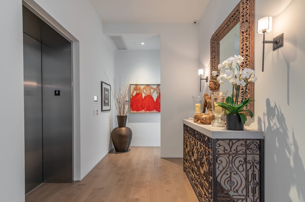 280 Golden Gate Point PH 2