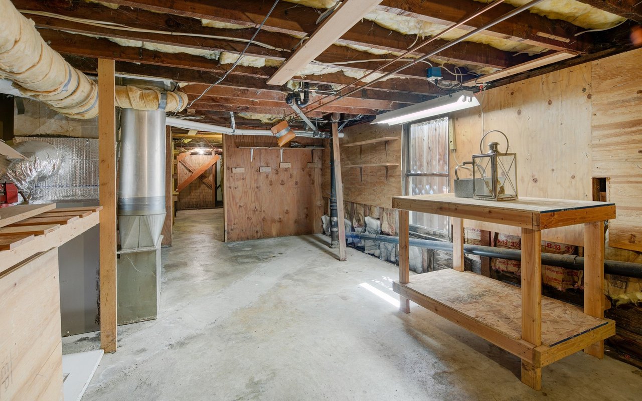 52 Woodland Avenue, San Anselmo