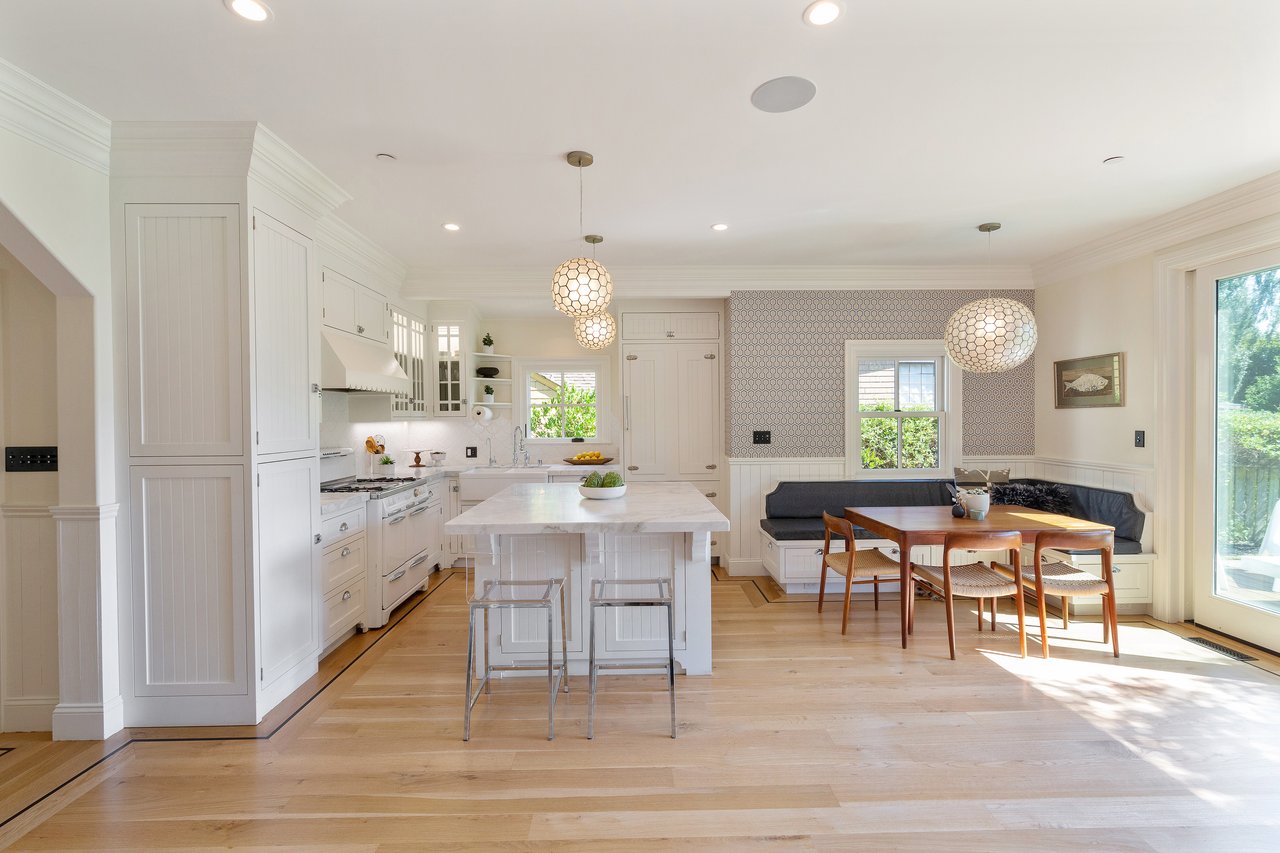  148 Elm Ave