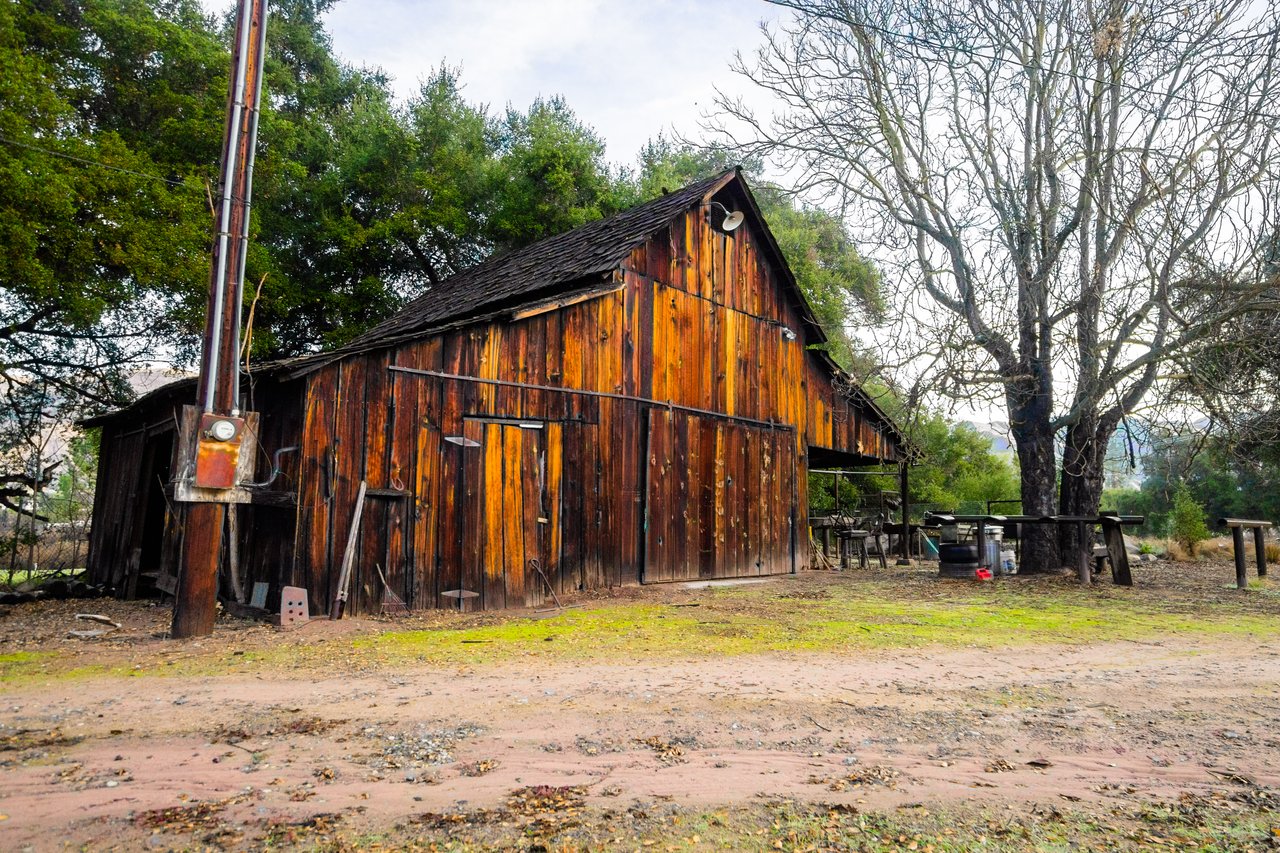 Lion Mountain Ranch 940+/- Acre Ojai Ranch 