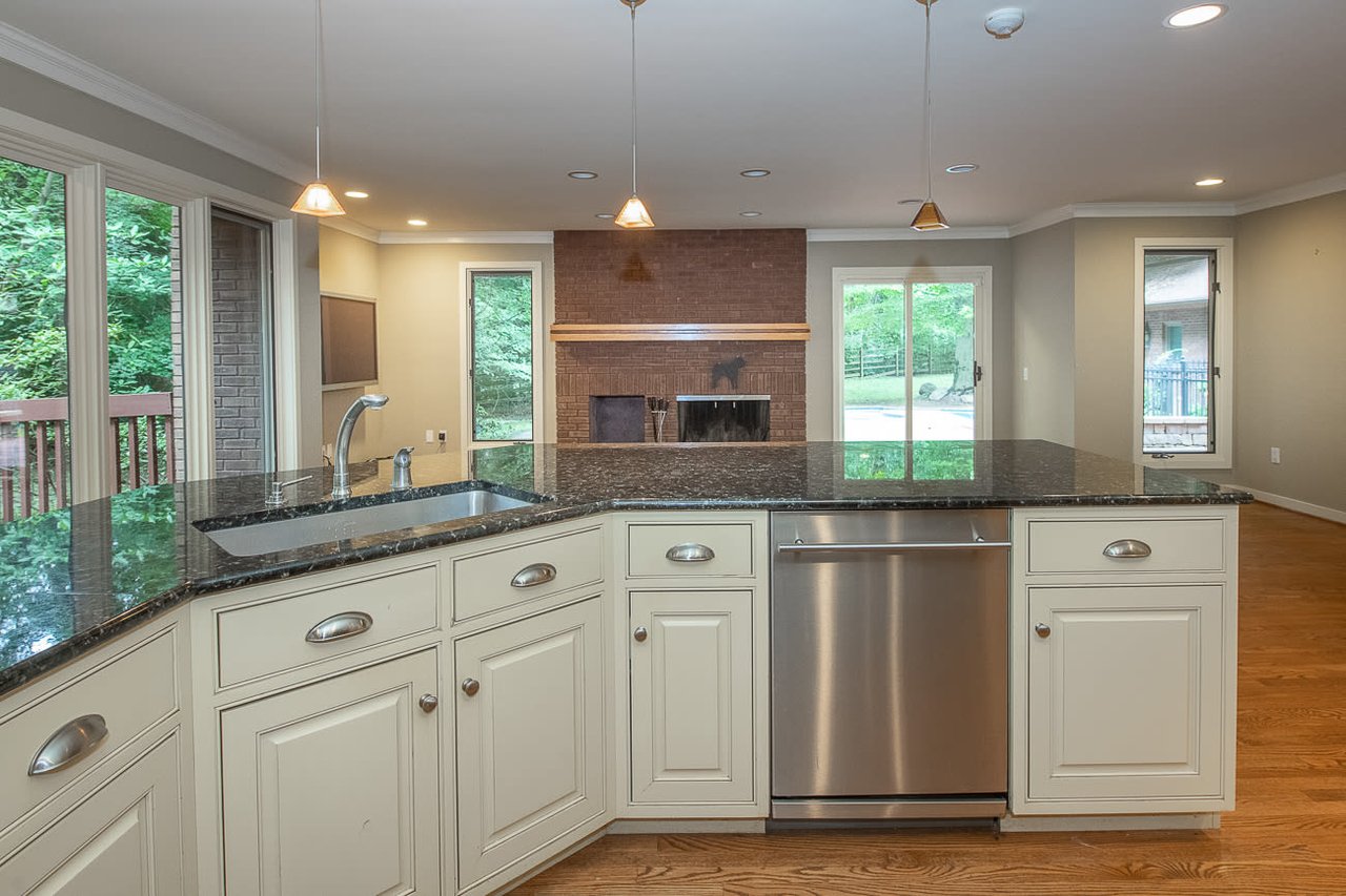 Bryn Mawr Custom Contemporary
