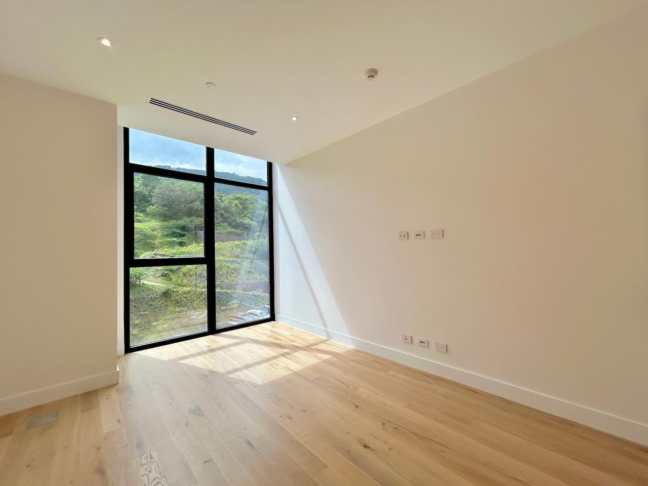 Modern Luxury Panoramic Penthouse, Santa Ana, San Jose