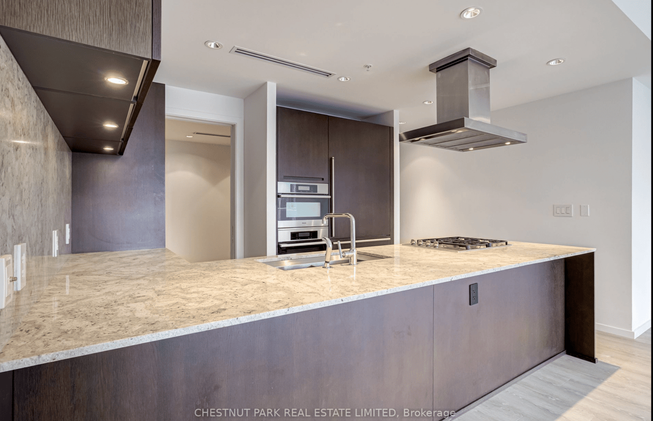 Suite 2903- 180 University Avenue