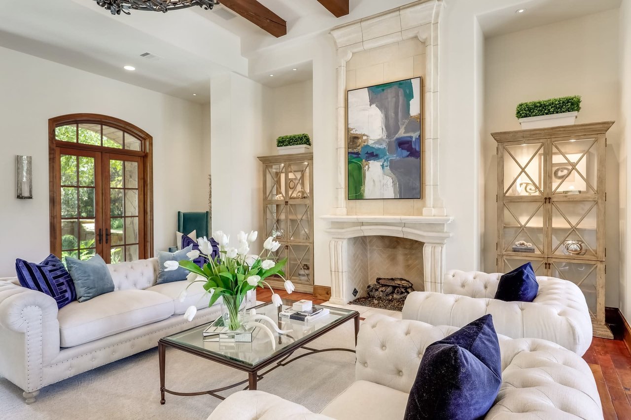 7728 Escala Dr