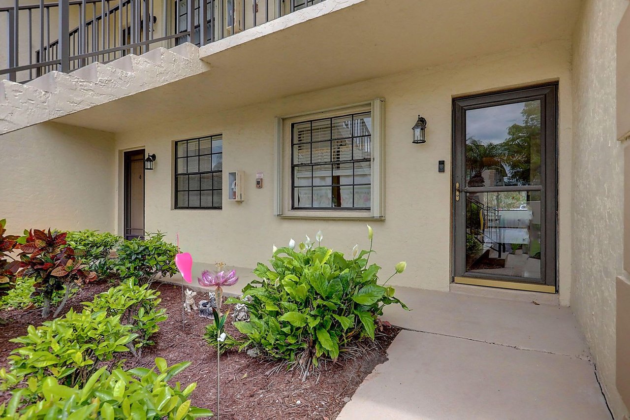 1401 Pinecrest Cir, Unit B