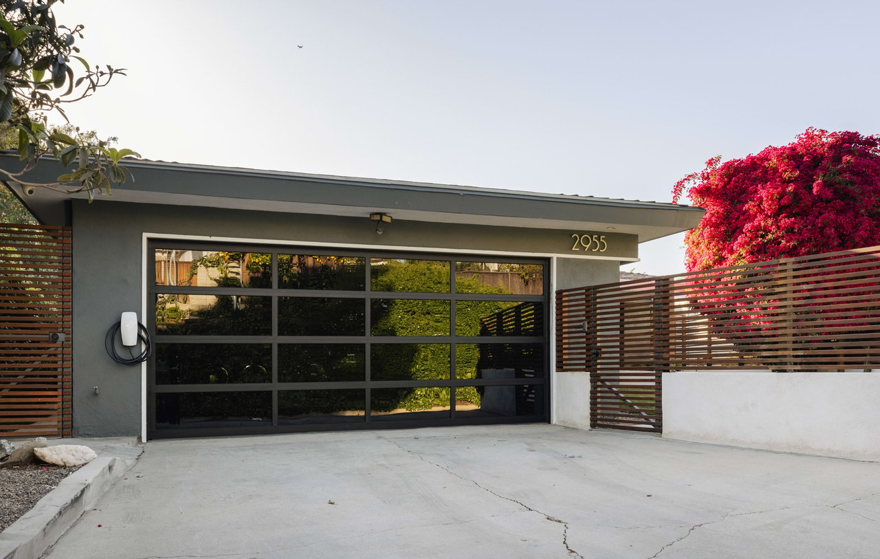 An Atomic Ranch in Silver Lake