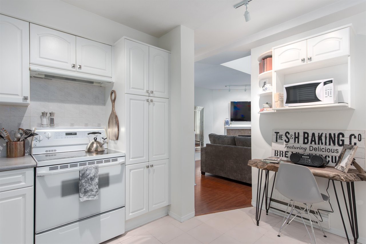 202-788 W 8th Ave