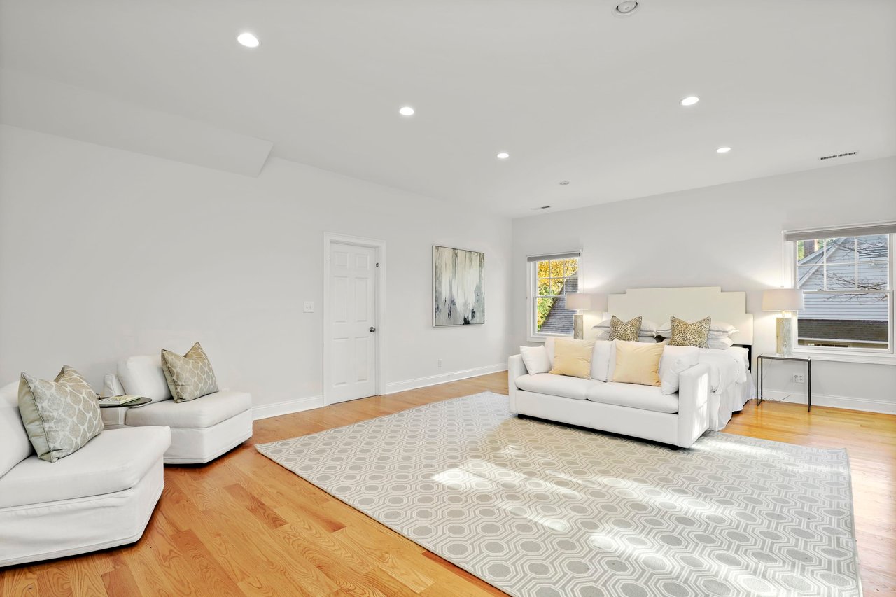 8 Marion Road