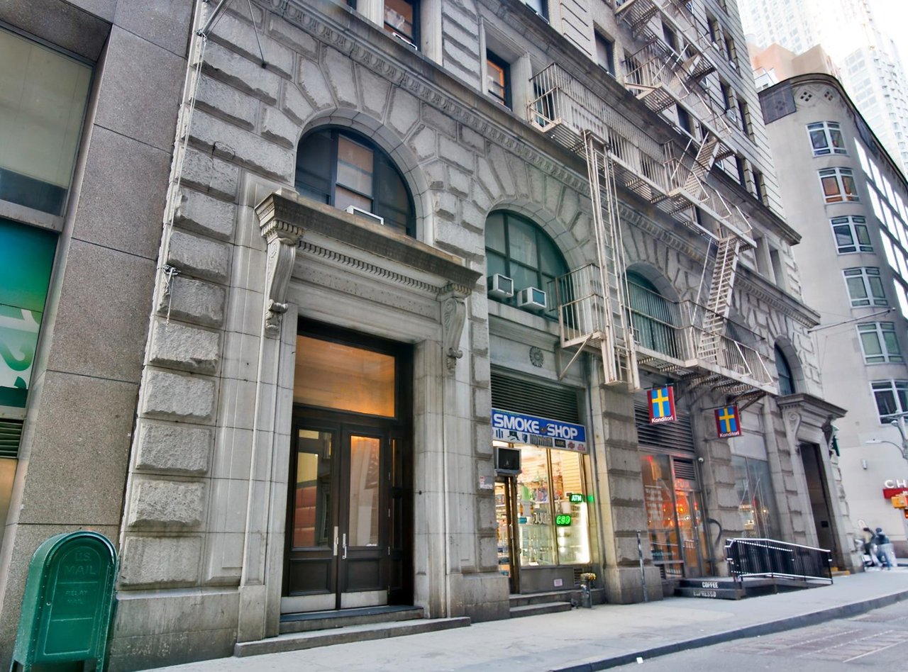 135 William Street, Apt 3-A