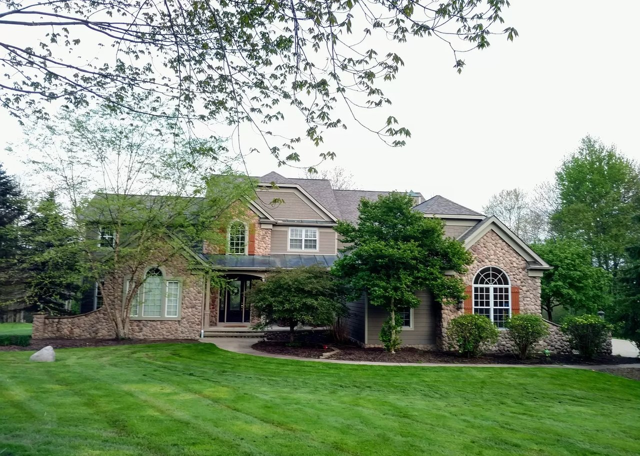 9485 Mallard Point 