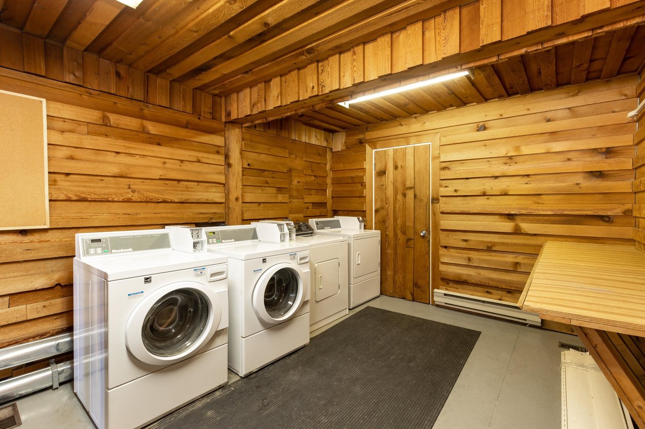13-1470 Laurel St