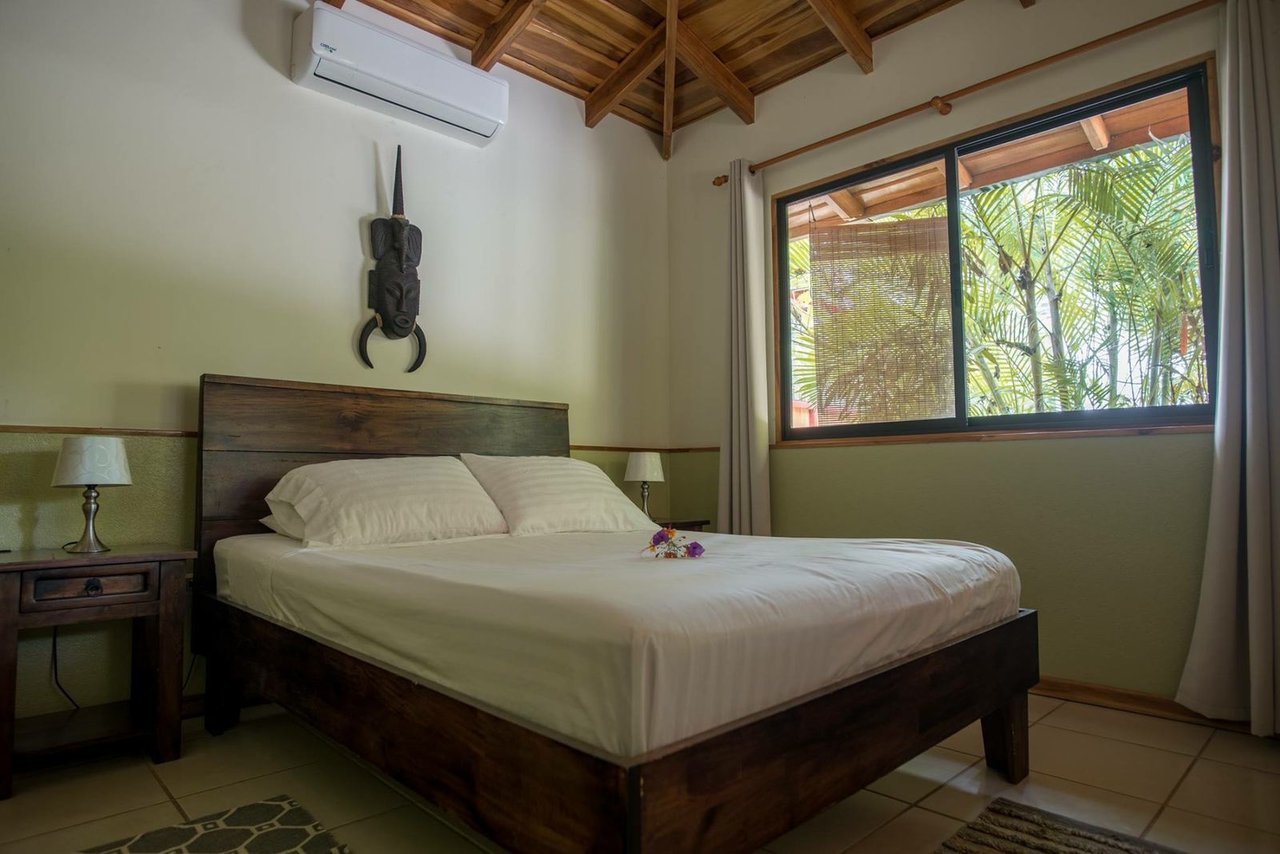 Turnkey Income Villas and Shops, Santa Teresa, Puntarenas