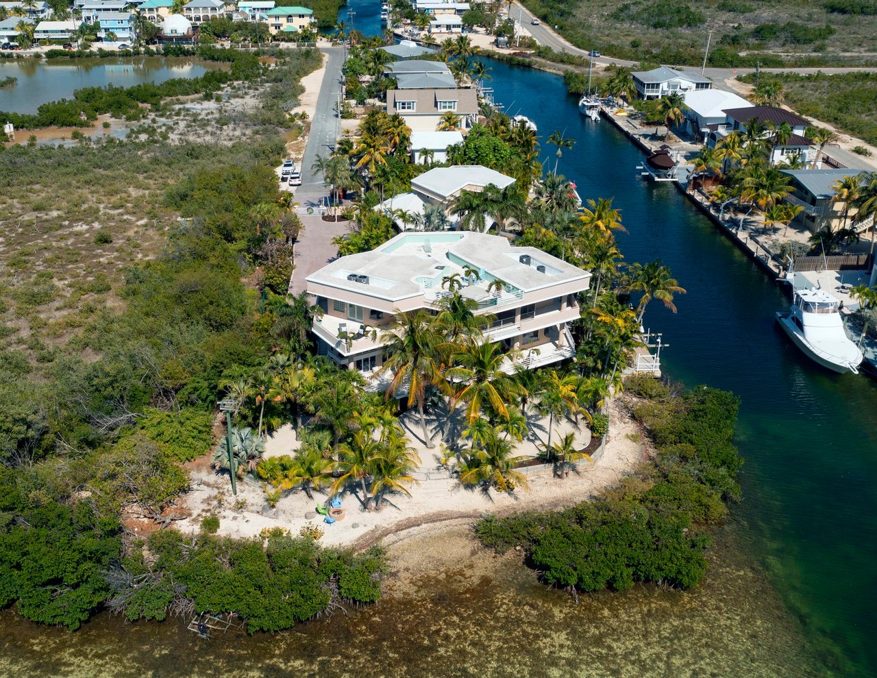 29550 W Cahill Court, Big Pine Key FL