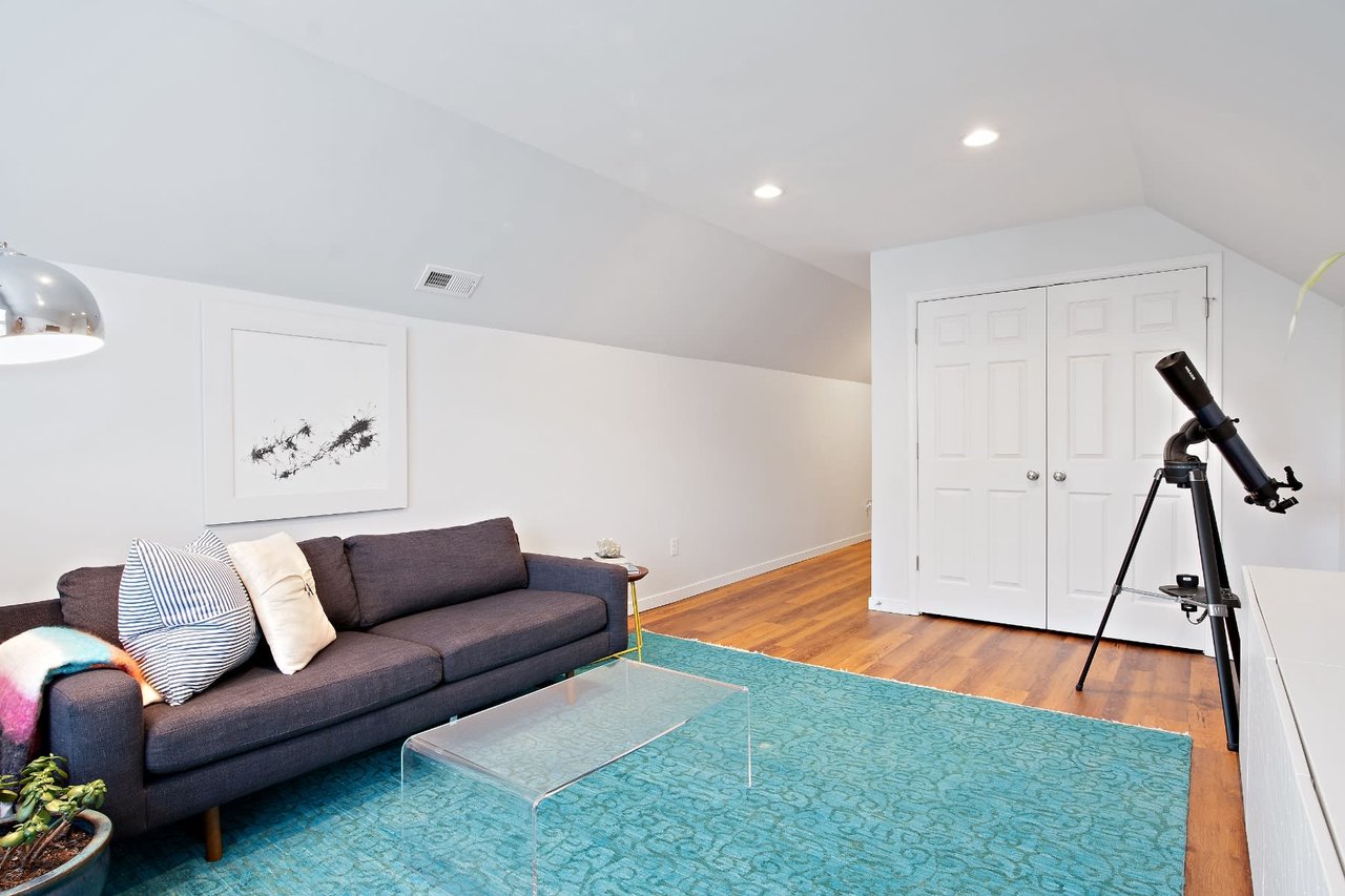 1407 Lundy Terrace