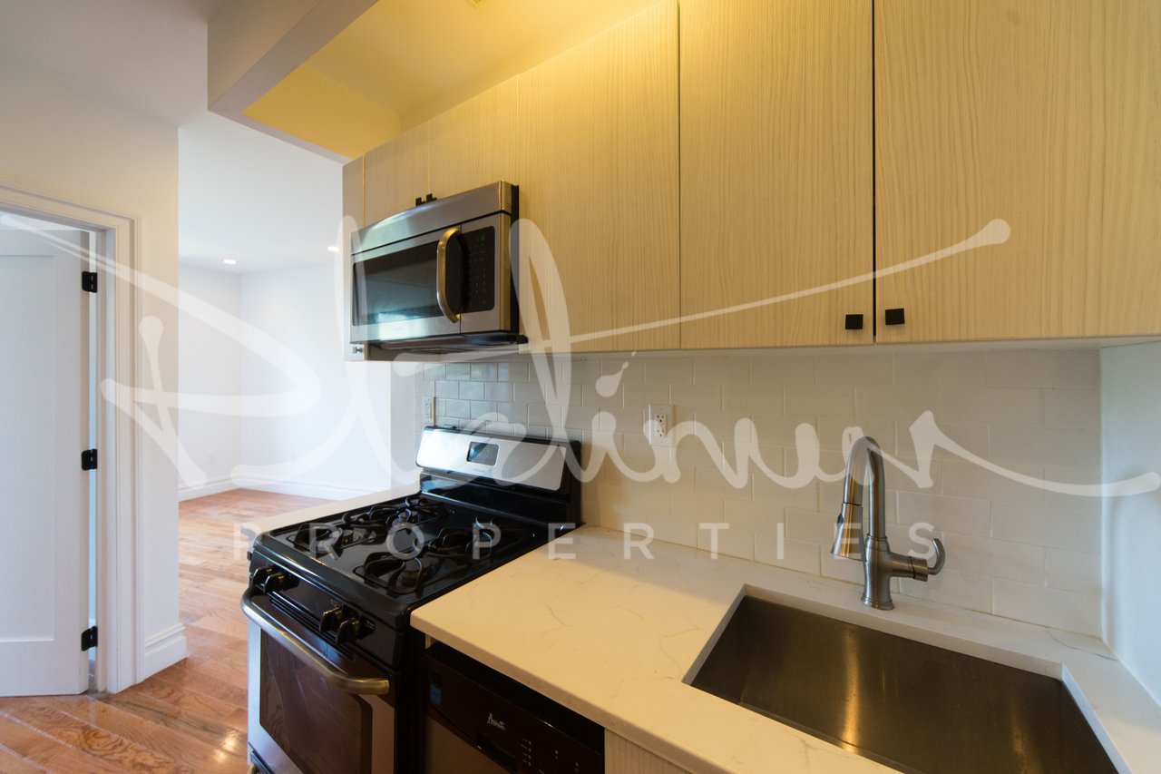 736 Riverside Drive, Apt 2-D