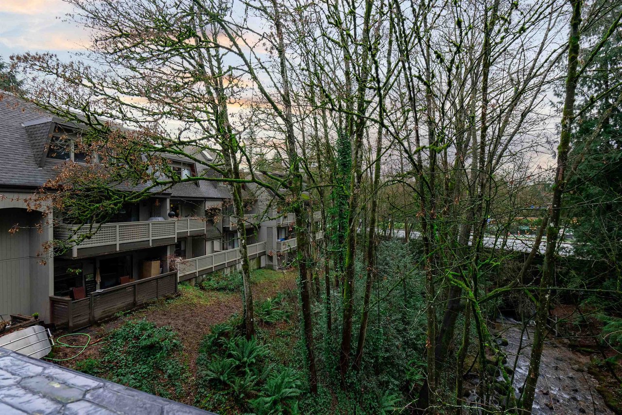 3146 Mountain Hwy