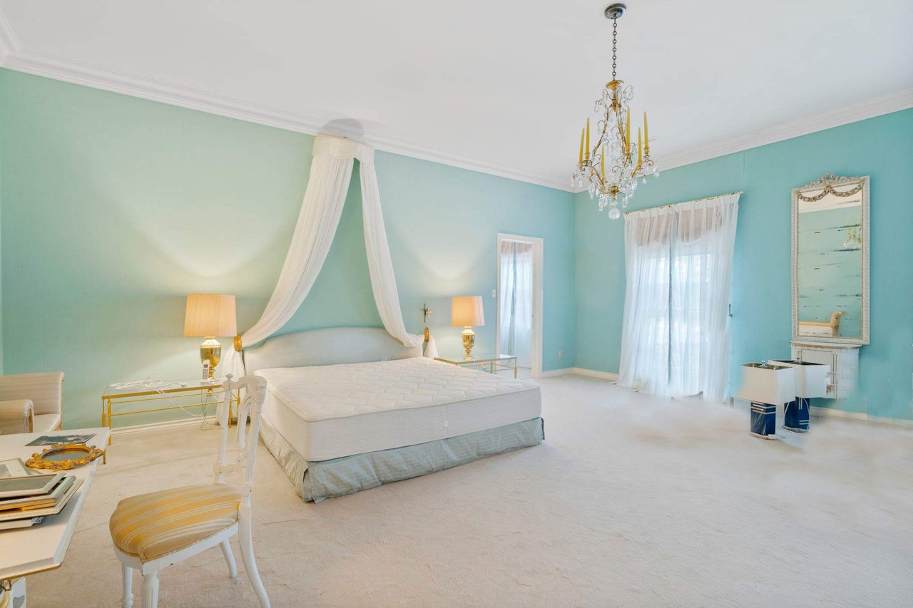 SOLD; An Icon Among Toronto's Finest Estates