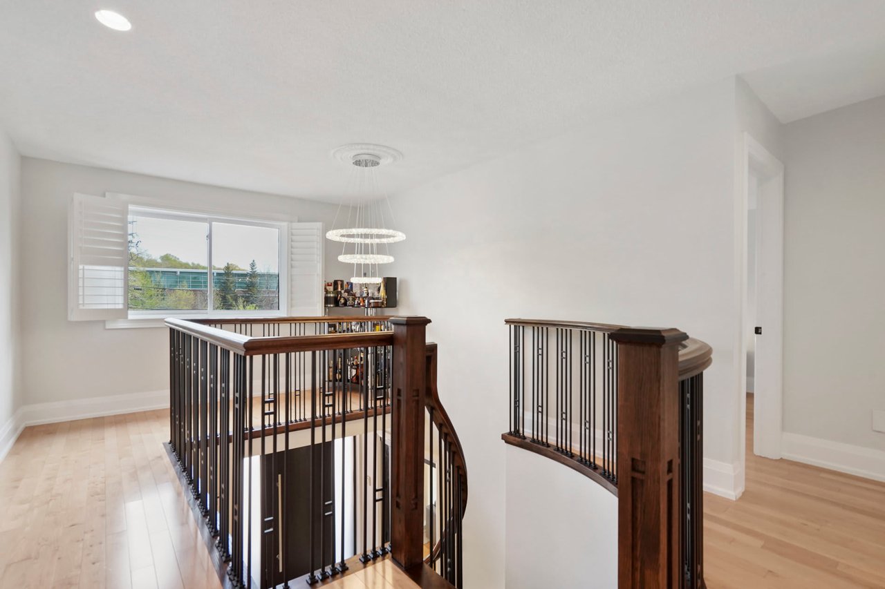 1414 Cawthra Rd