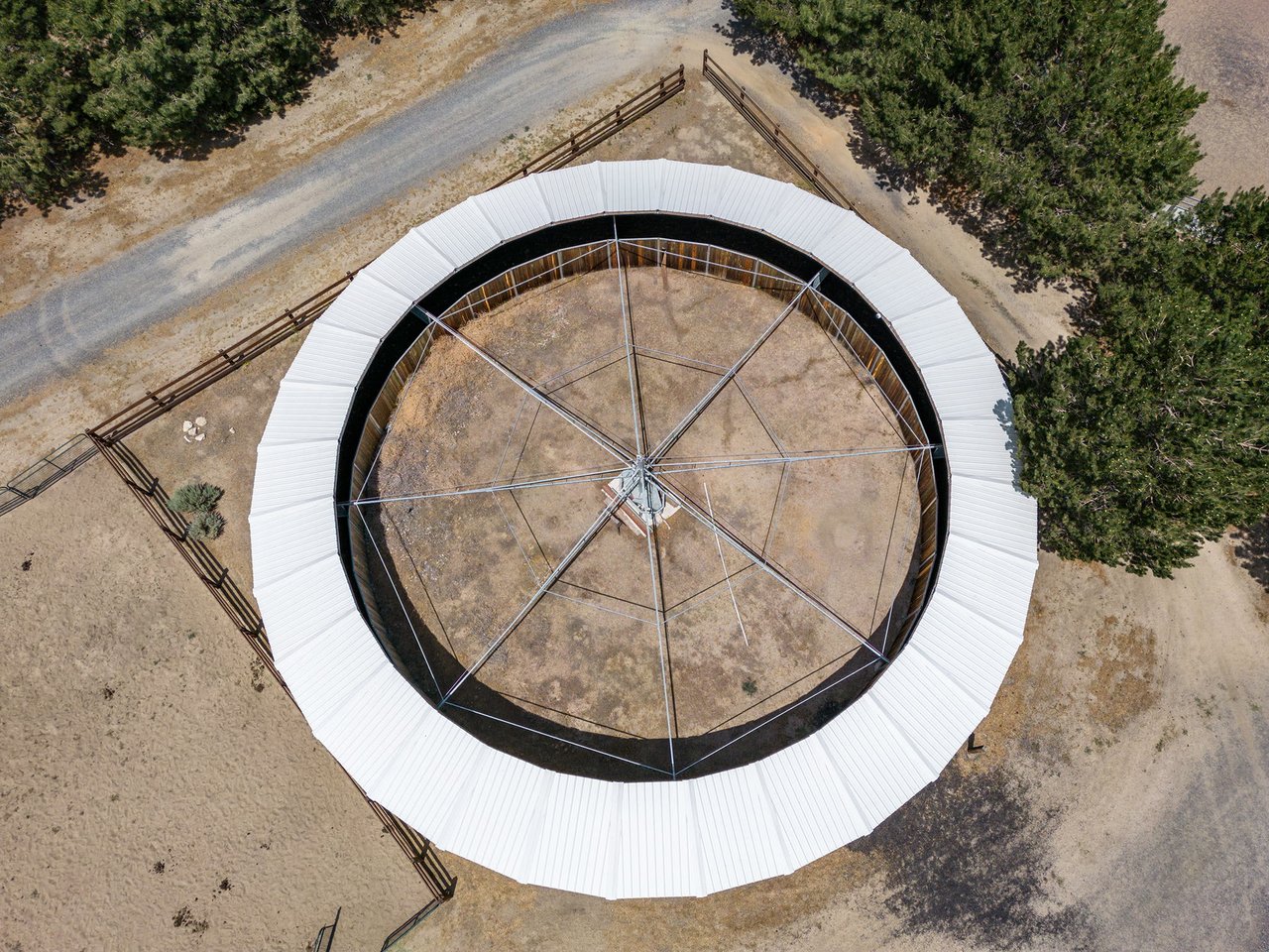 Horse Property with water rights! Incoming Producing Stables