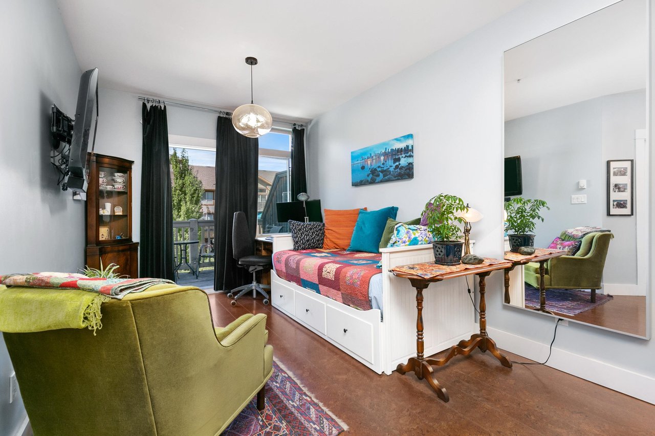 205-7330 Arbutus Street, Pemberton