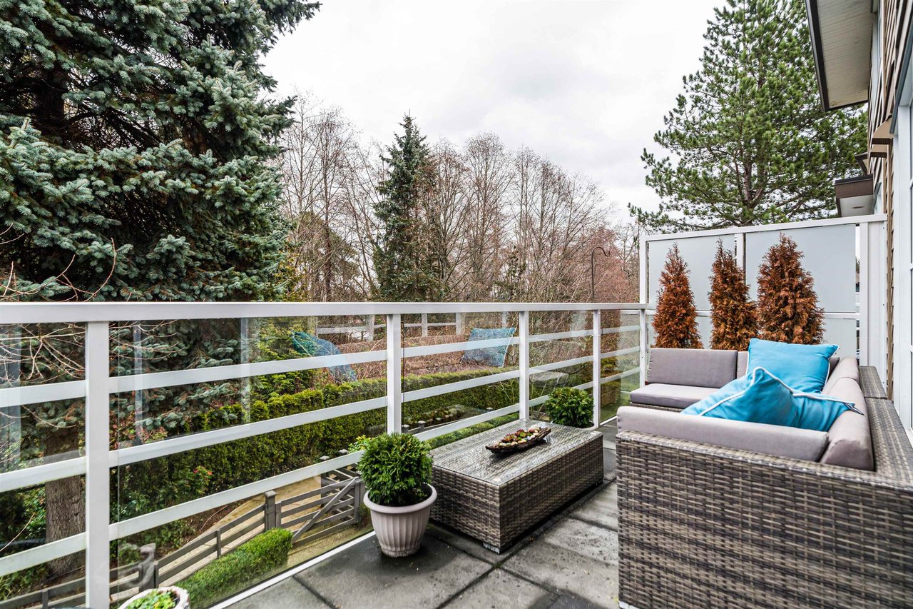 46-15405 31 Ave